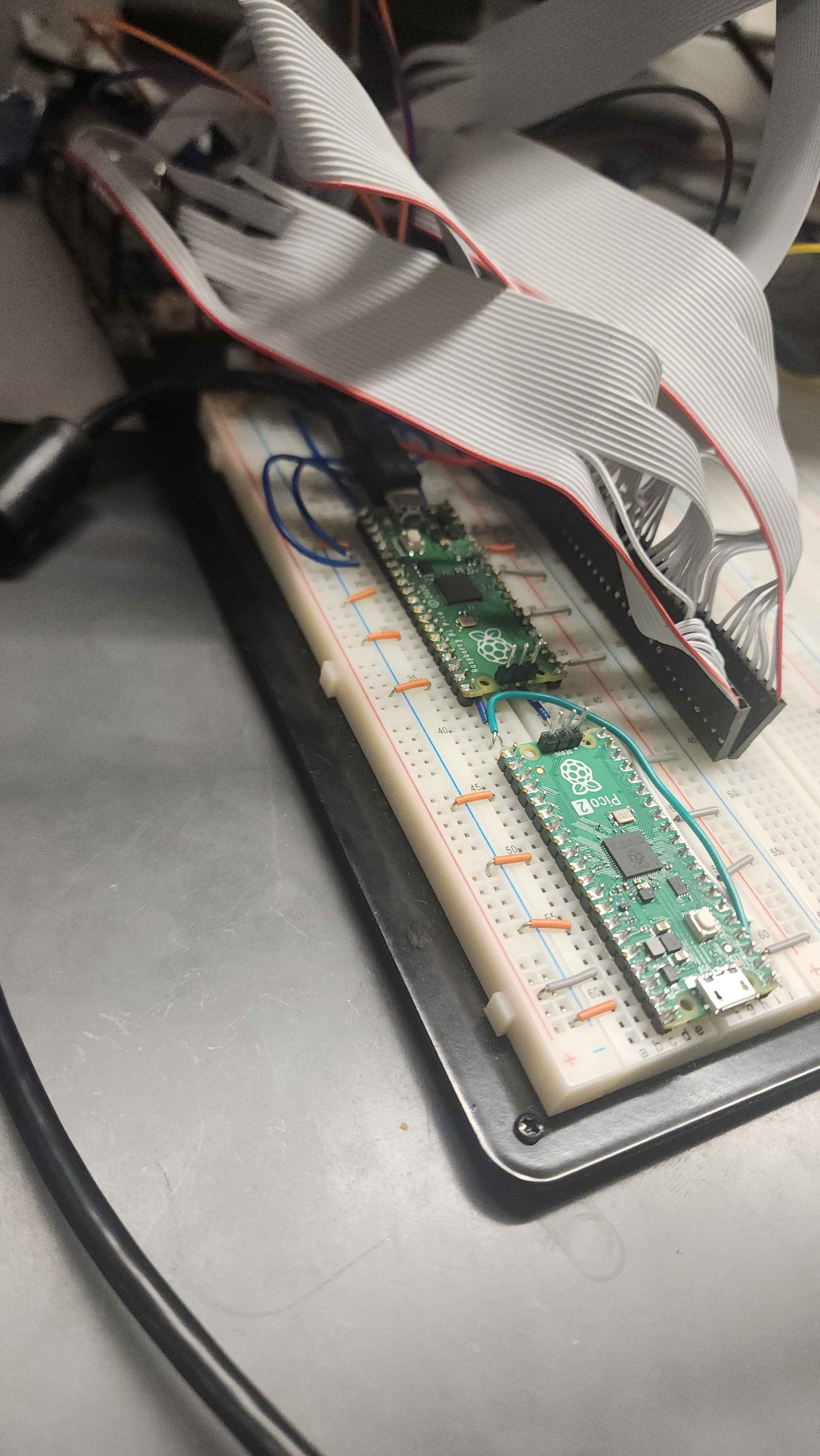 power columns connected